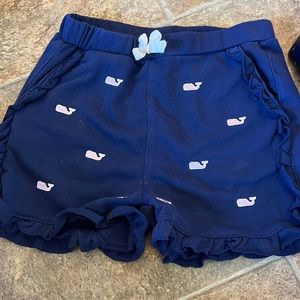 Girls vineyard Vines shorts  for target size 5t. Never worn
